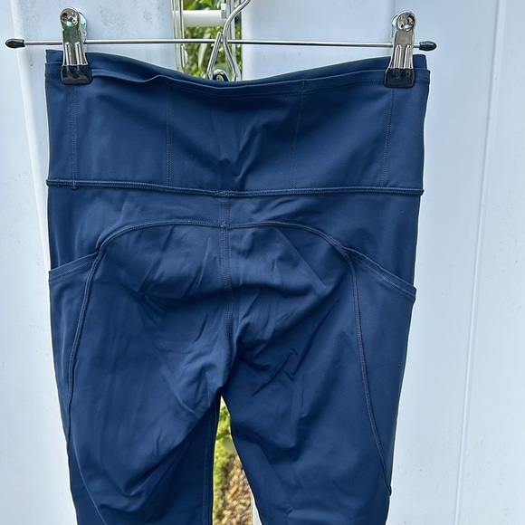 Lululemon legging, navy, pockets, raw bottom, size 4, negotiable - Picture 5 of 6